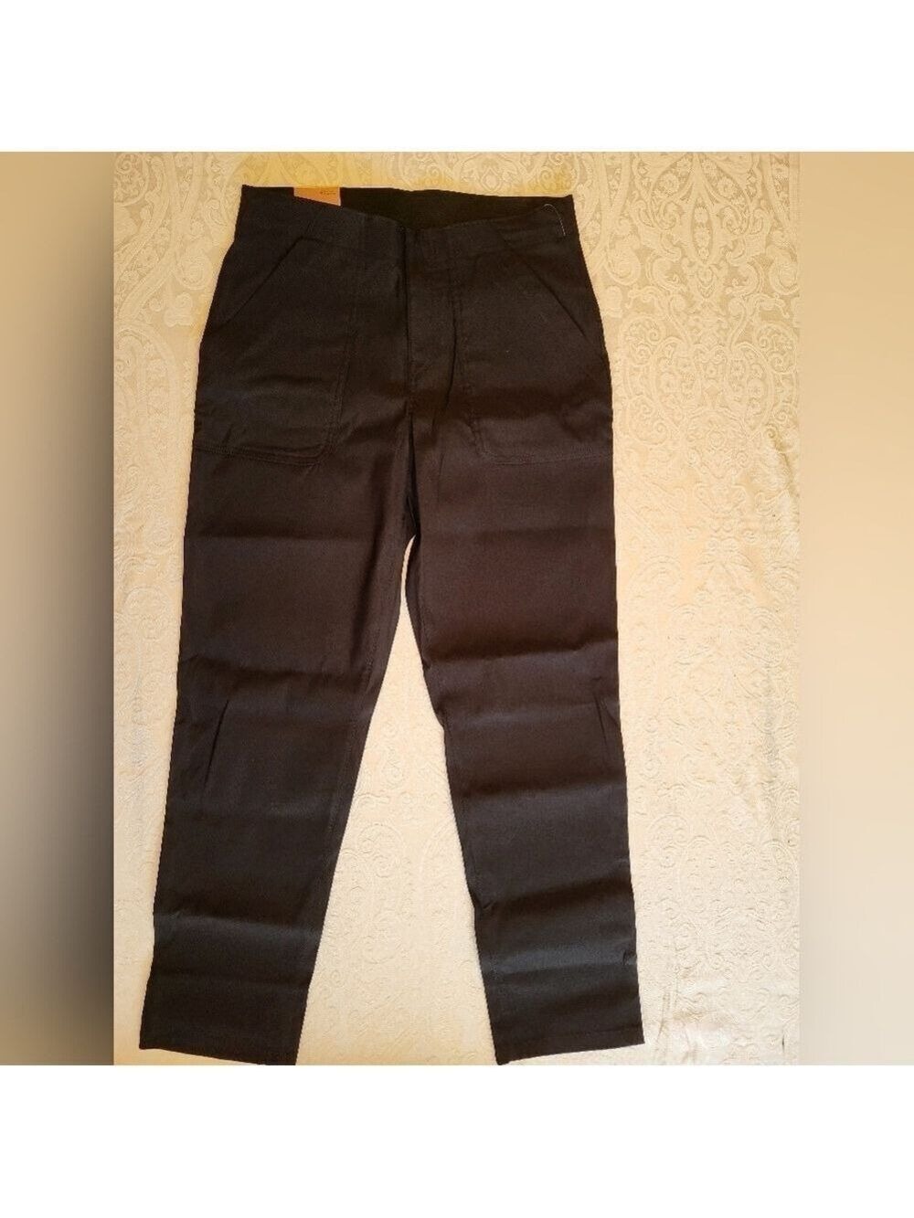 Eddie Bauer Women's Black Horizon Straight Ankle Pants, Size 6, NWT